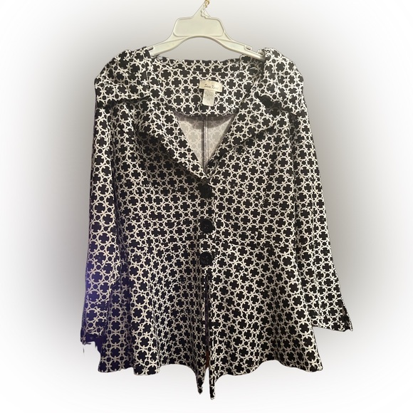 Seven Karat 2PC Suit - Picture 3 of 15